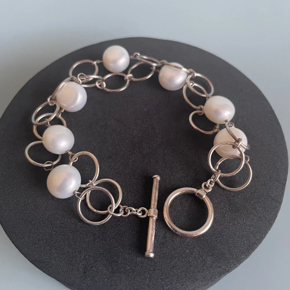 Vintage 925 Sterling Silver Double-Strand Bracelet Freshwater Pearl Toggle Clasp - Picture 2 of 5